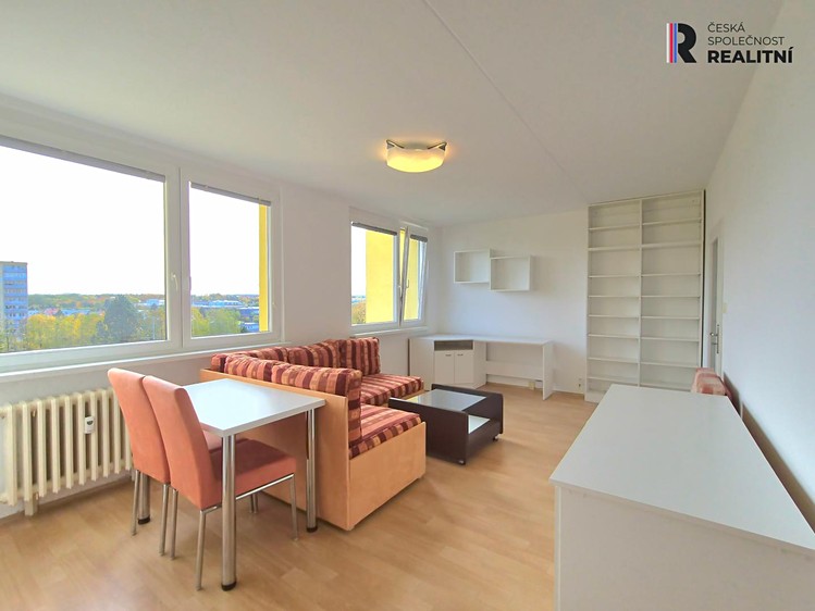 The 1+kk flat for rent, 36 m² (3 of 14)