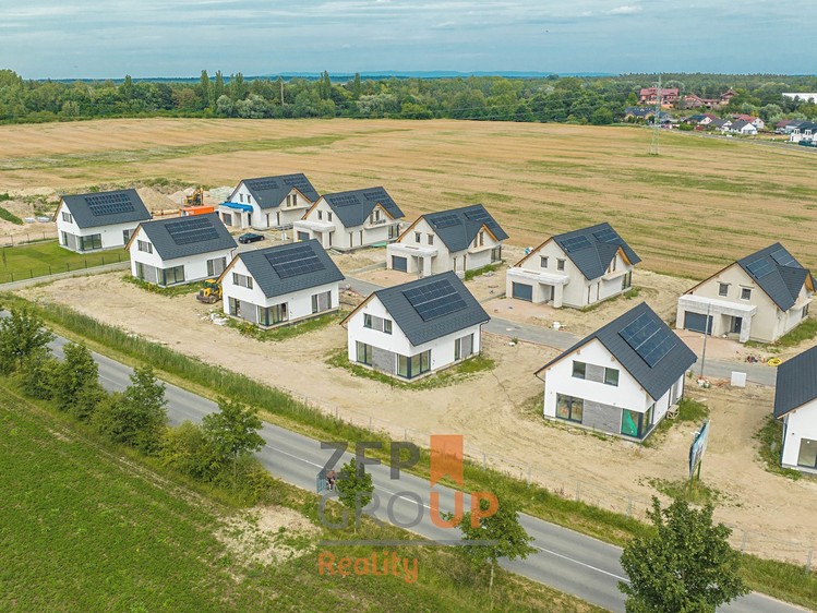 Prodej domu, 228 m² (28 z 51)