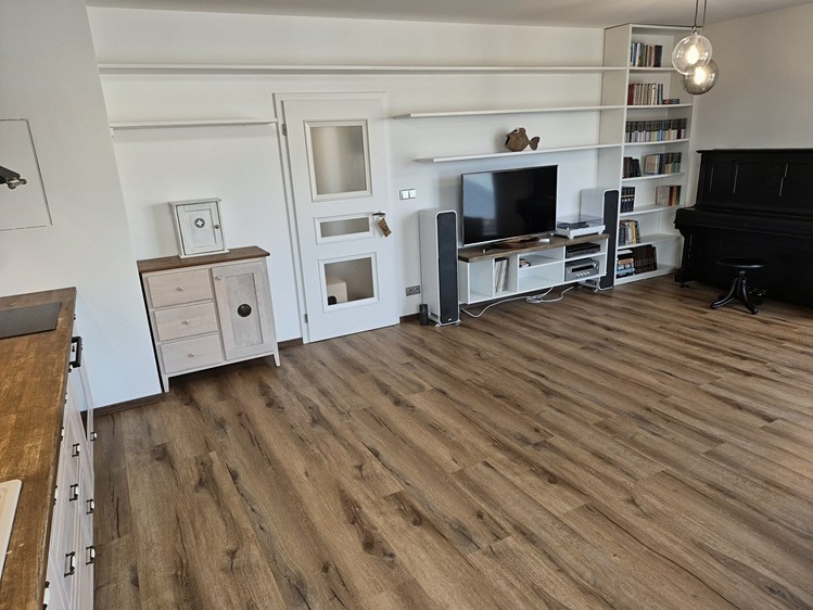 Квартира 3+kk в оренду, 89 м² (4 з 26)