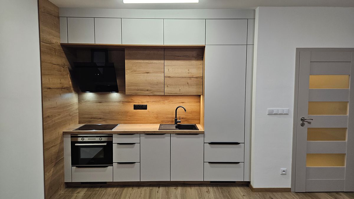 Pronájem bytu 1+kk 33 m² – fotografie 3