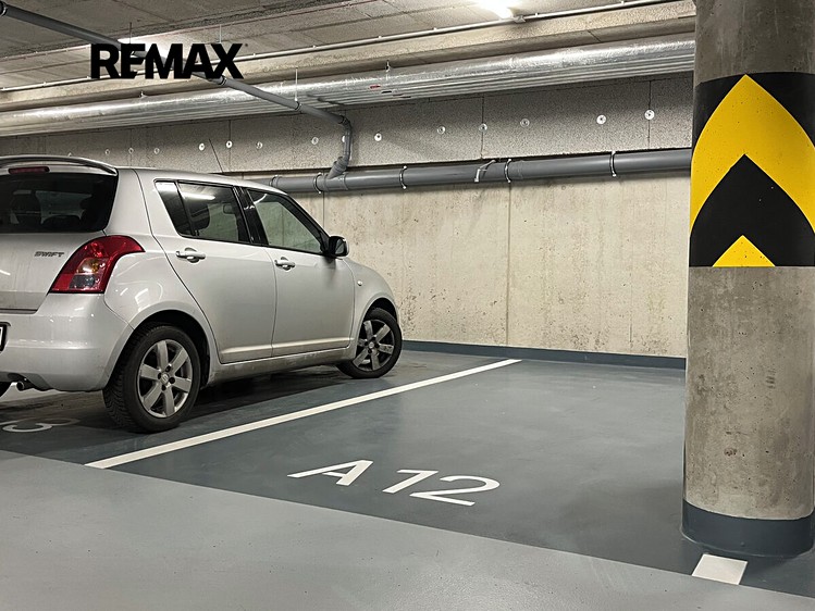 Pronájem nemovitosti, 15 m² (6 z 9)