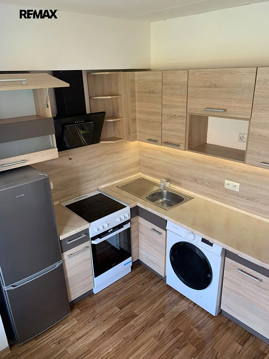 Pronájem bytu 2+kk 32 m²