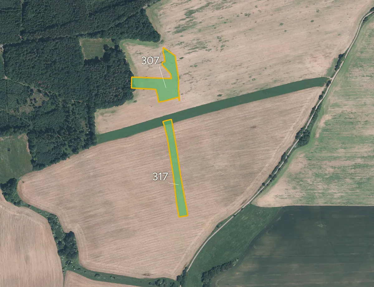 Prodej pole 11976 m²