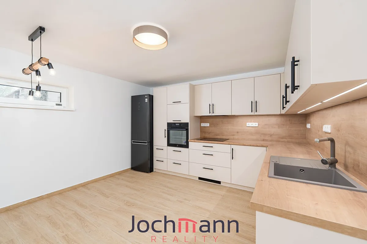 Prodej rodinného domu 120 m², pozemek 393 m²