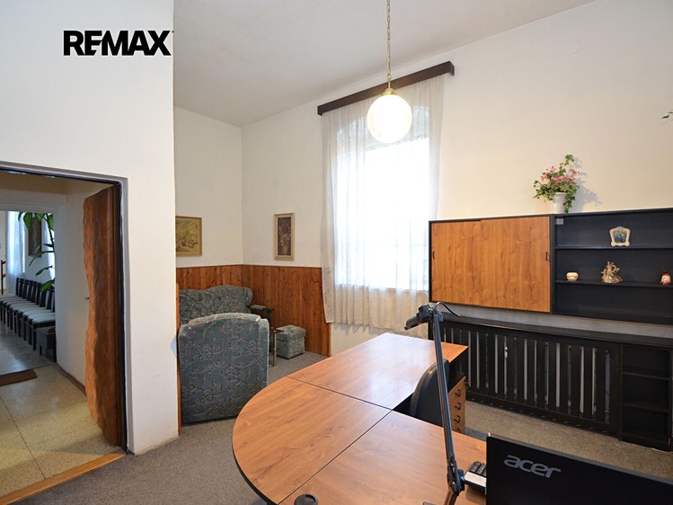 Комерційне приміщення в оренду, 57 м² (9 з 18)