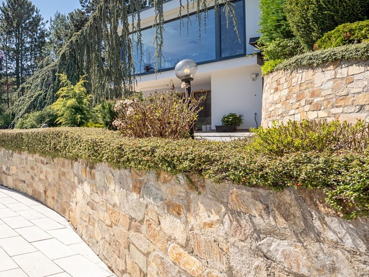 Prodej domu, 300 m² (6 z 14)