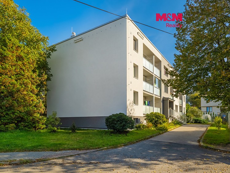 Prodej bytu 4+kk, 82 m² (1 z 17)
