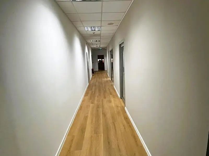 Pronájem kanceláře 26 m², Praha – náhled fotky 3
