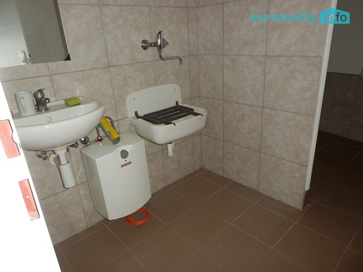 Pronájem komerčního prostoru, 38 m² (5 z 5)