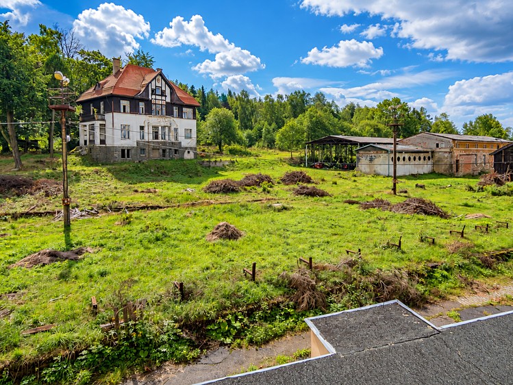 Prodej komerčního prostoru, 1 000 m² (4 z 12)