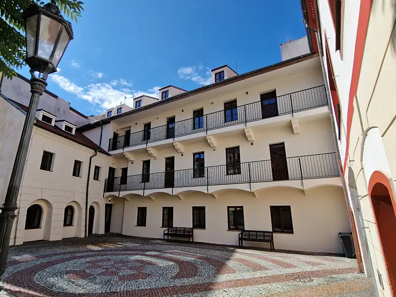 Pronájem bytu 1+kk 22 m², Litoměřice – náhled fotky 1