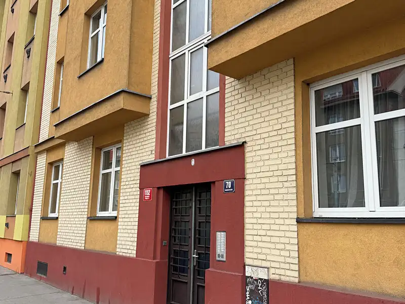Pronájem bytu 2+kk 48 m², Praha – náhled fotky 2