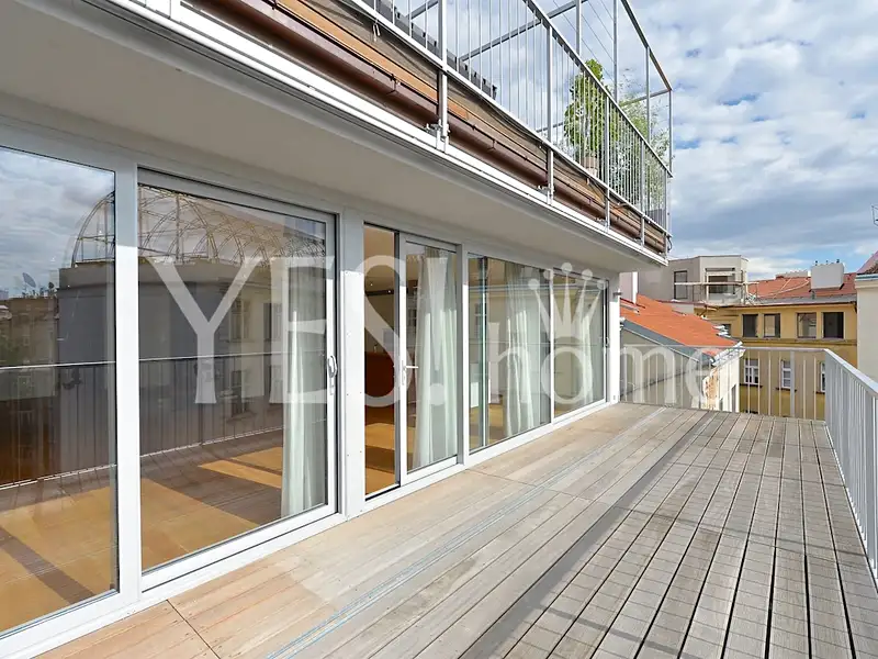 Pronájem bytu 4+kk 229 m², Praha – náhled fotky 3