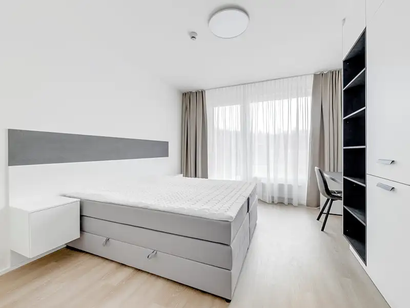 Pronájem bytu 2+kk 53 m², Praha – náhled fotky 2