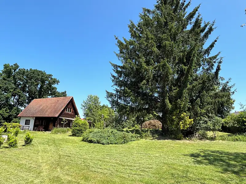 Prodej komerčního pozemku 1240 m², Slapy – náhled fotky 3