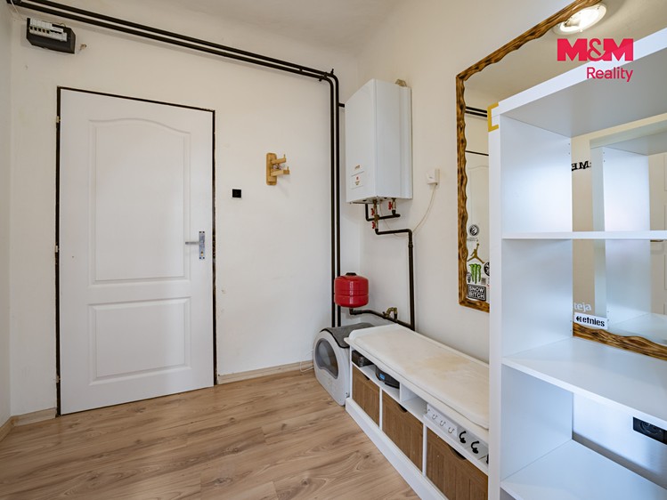 Prodej komerčního prostoru, 450 m² (27 z 30)