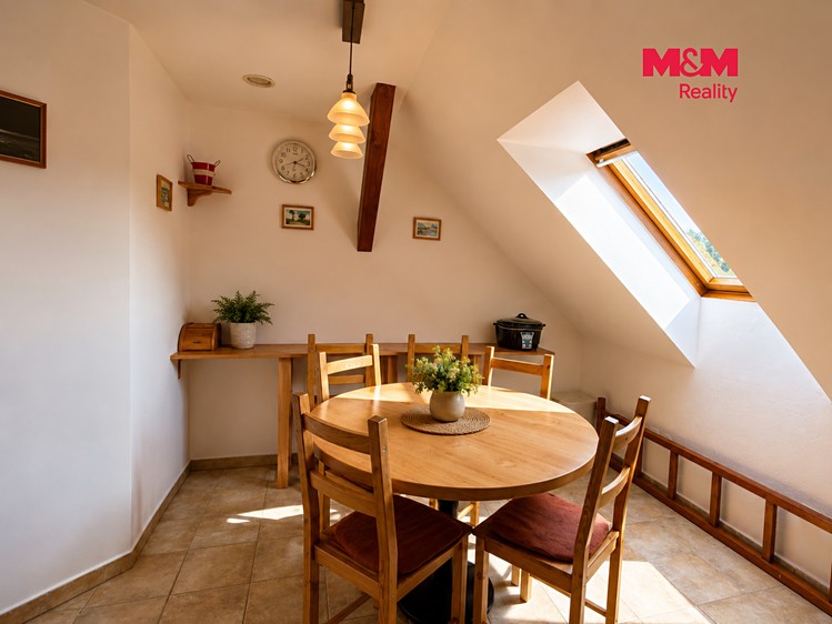 Комерційне приміщення на продаж, 272 м² (28 з 30)