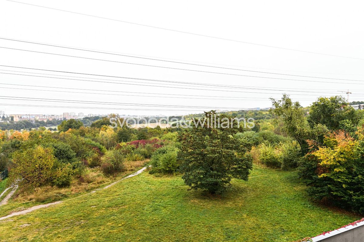 Pronájem bytu 2+kk 69 m² – fotografie 2