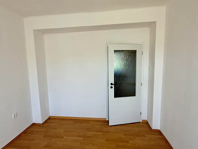 Pronájem bytu 3+1 69 m², Ústí nad Labem – náhled fotky 2