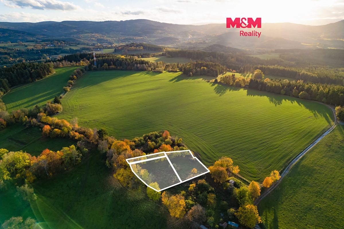 Prodej stavebního pozemku 2062 m², Soběšice – fotka 1 z 3