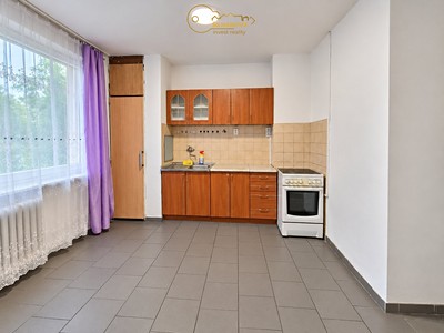 Pronájem bytu 2+1, 56 m² (2 z 10)