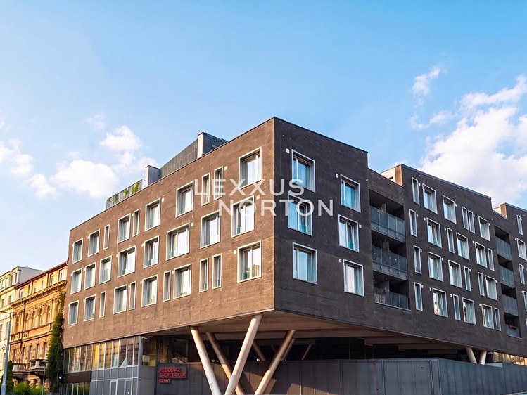 Квартира 3+kk на продаж, 98 м² (15 з 18)