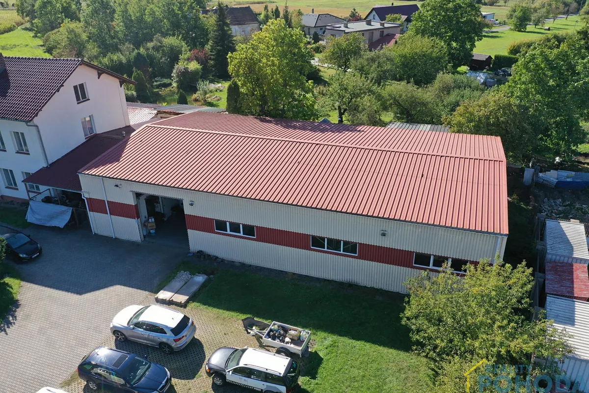 Pronájem výrobní haly, prostoru 450 m²