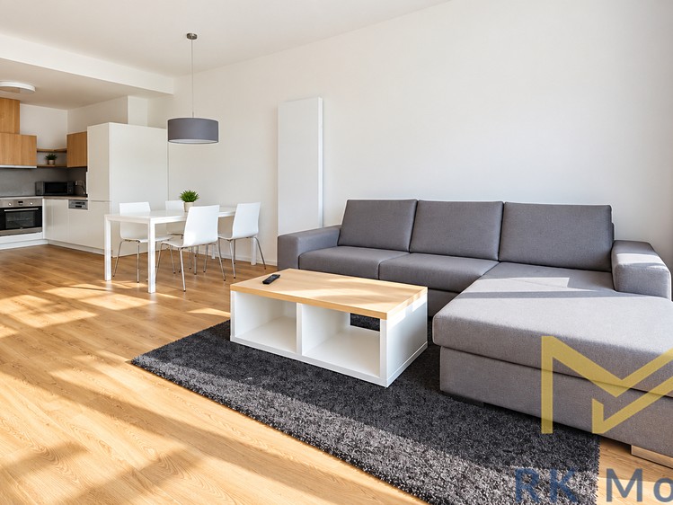 Квартира 2+kk в оренду, 72 м² (1 з 7)