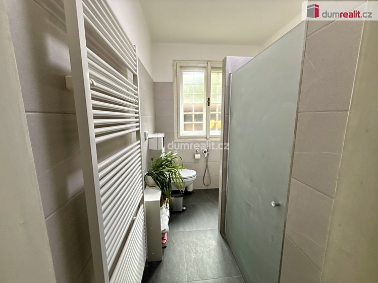 Haus zum Kauf, 428 m² (24 von 26)