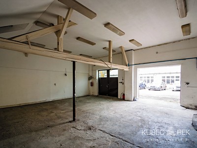 Pronájem komerčního prostoru, 100 m² (2 z 6)