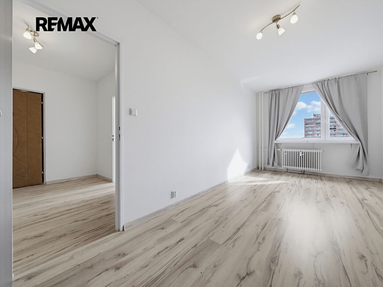 Prodej bytu 4+1, 84 m² (18 z 27)