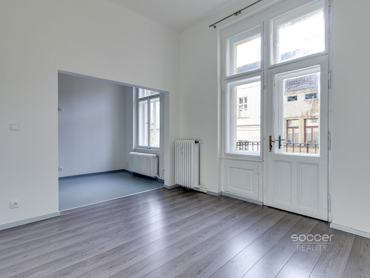 Pronájem bytu 2+1 64 m² – fotografie 3