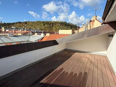 Pronájem bytu 3+kk 130 m²