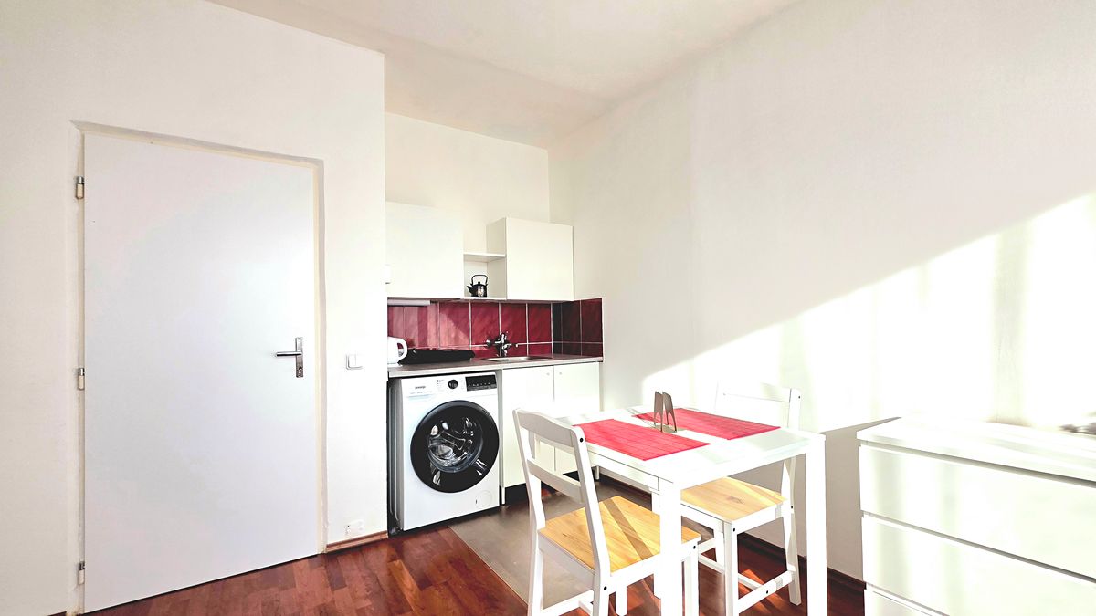 Prodej bytu 1+kk 25 m² – fotografie 4