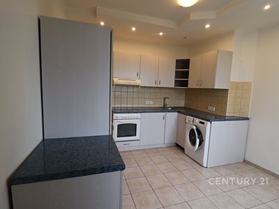 Pronájem bytu 1+1 42 m²