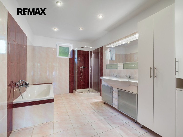 Будинок на продаж, 125 м² (24 з 37)
