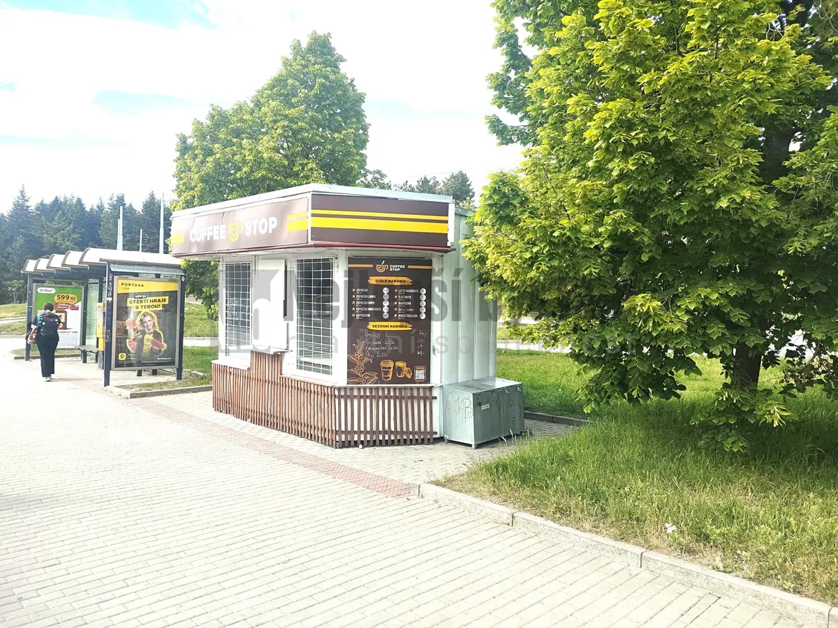 Pronájem obchodního prostoru 11 m²