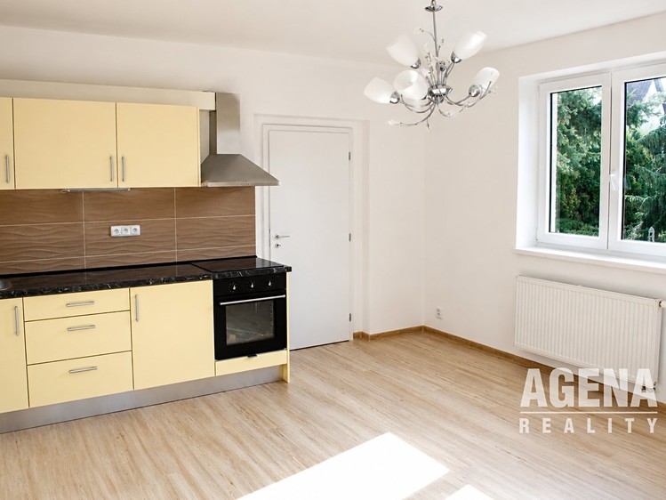 Prodej domu, 330 m² (13 z 29)