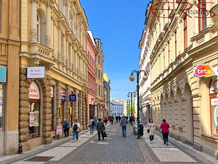 Gewerbefläche zur Miete, 87 m² (1 von 13)