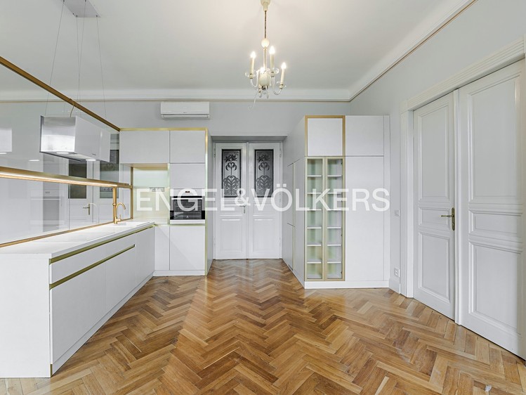 Квартира 3+kk в оренду, 118 м² (2 з 15)