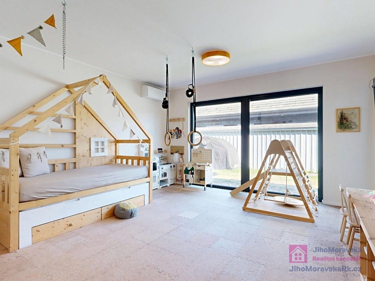 Будинок на продаж, 195 м² (7 з 33)