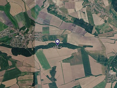 Prodej pozemku, 3 075 m² (2 z 3)