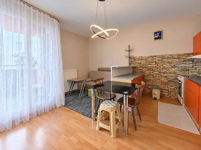 Prodej bytu 3+kk 62 m², Kladno – náhled fotky 2