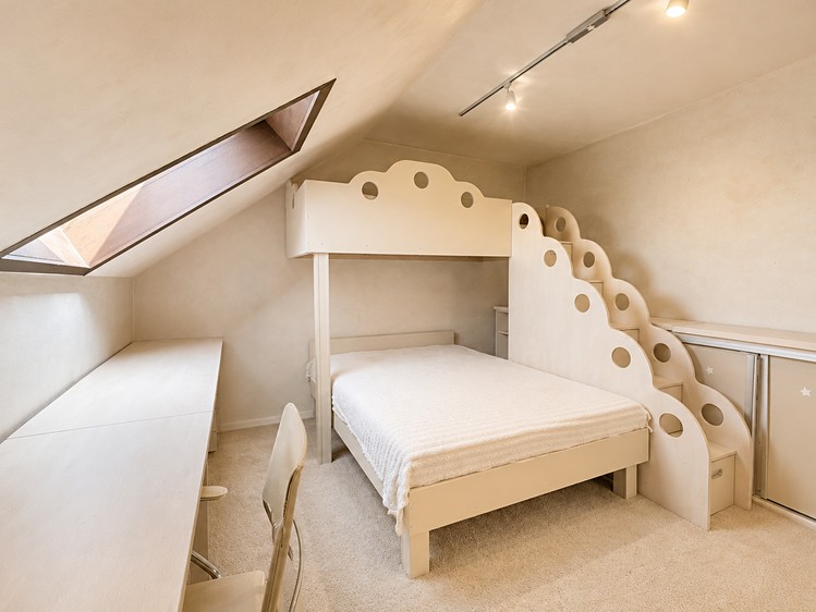 Будинок на продаж, 300 м² (20 з 23)