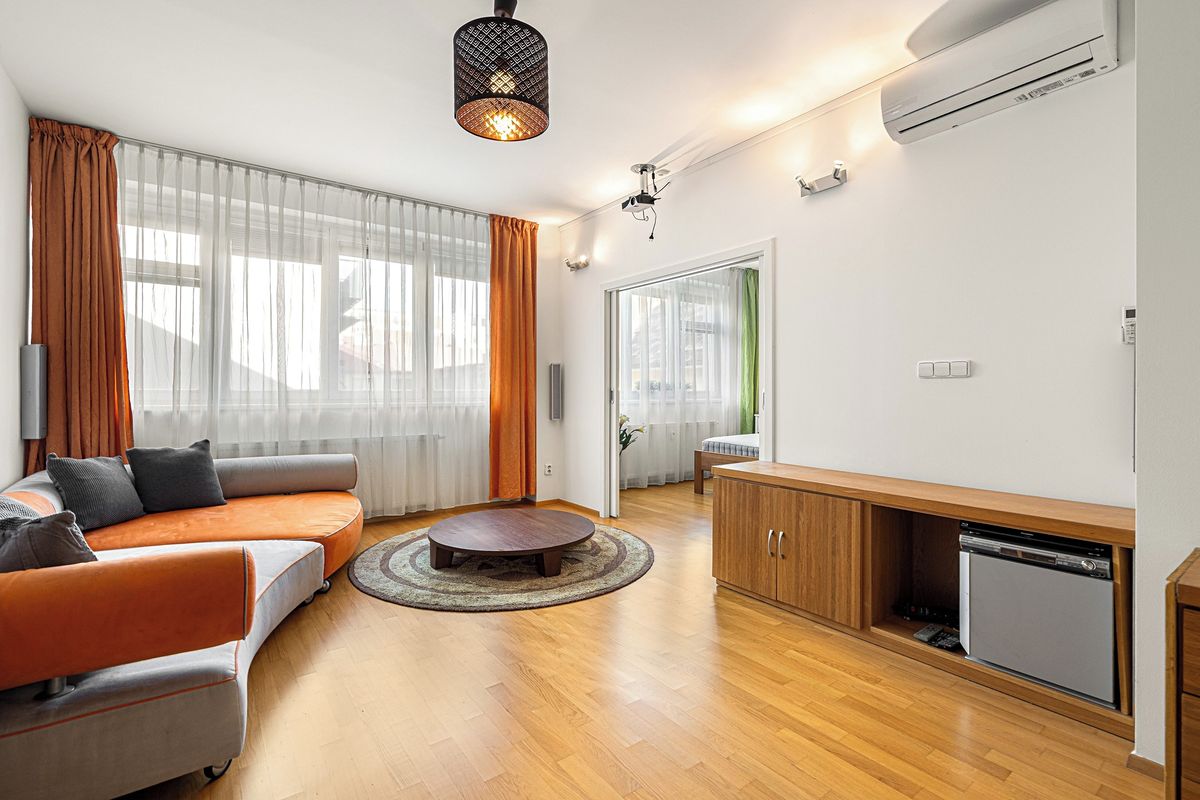 Pronájem bytu 2+1 79 m²