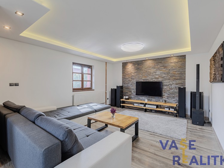 Будинок на продаж, 200 м² (7 з 37)