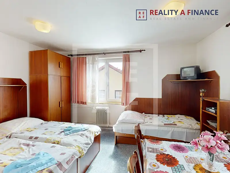 Prodej ubytovacího zařízení 441 m², Železná Ruda – náhled fotky 2