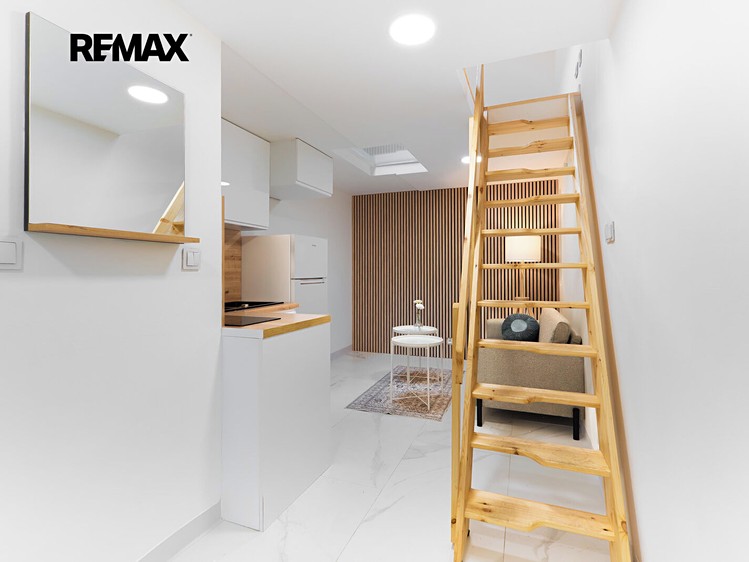 Квартира 1+kk на продаж, 17 м² (10 з 17)