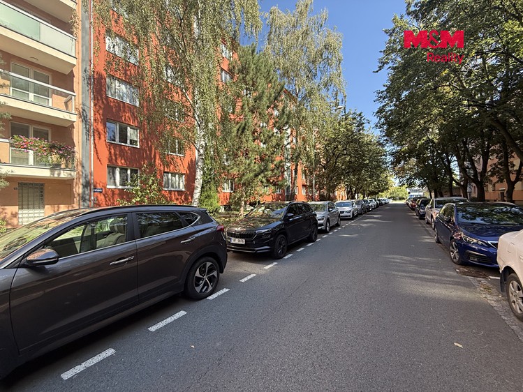 Wohnung 1+1 zum Kauf, 37 m² (8 von 9)