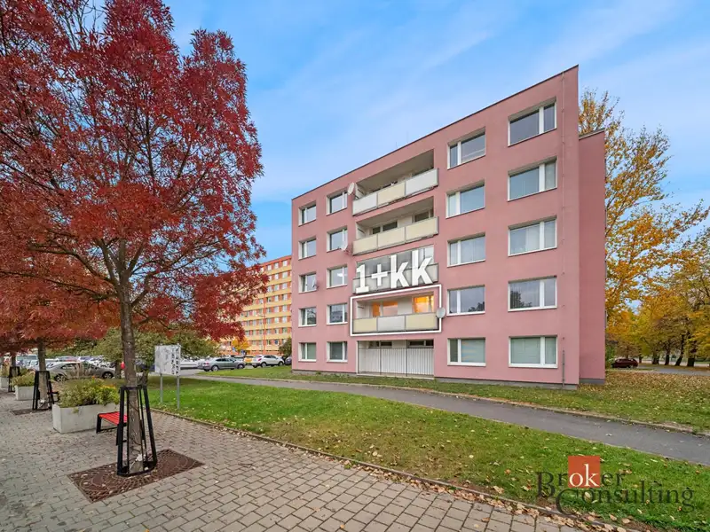 Prodej bytu 1+kk 25 m², Kladno – náhled fotky 3